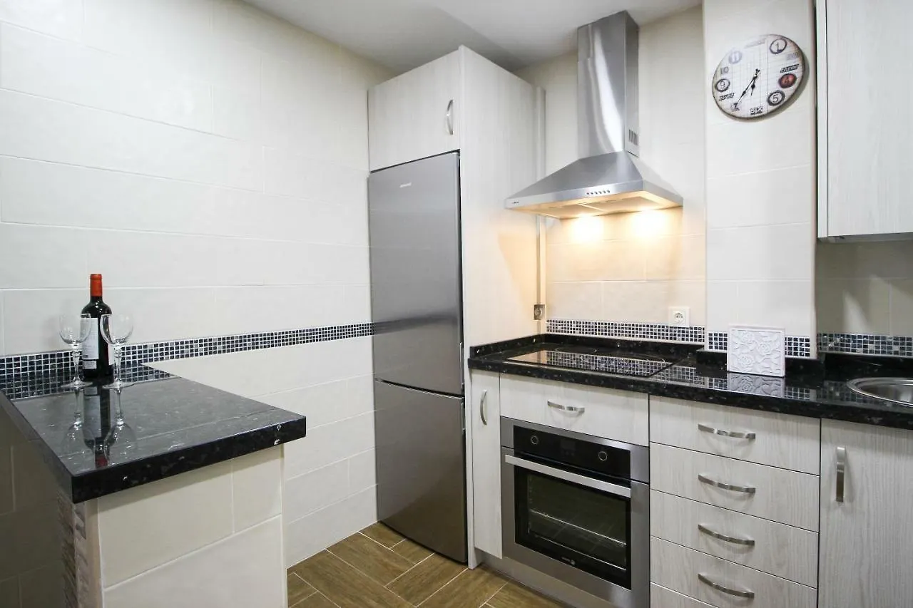 Palacios 6, Nuevo, Playa, Barrio Tranquilo, Todos Los Servicios, Pa Malaga 0*,  Hiszpania